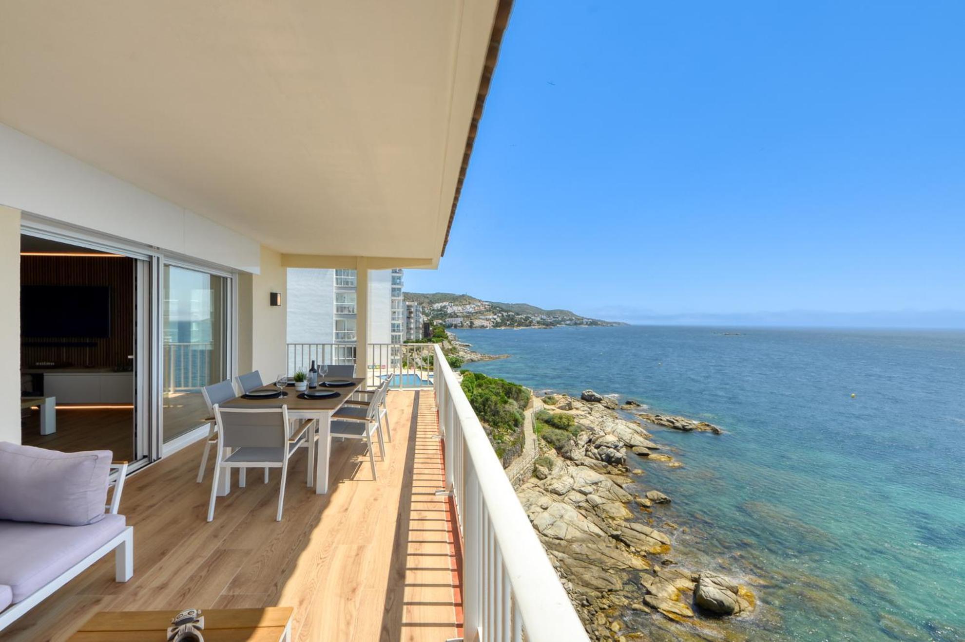 Apartment Atico Crucero Vip Roses